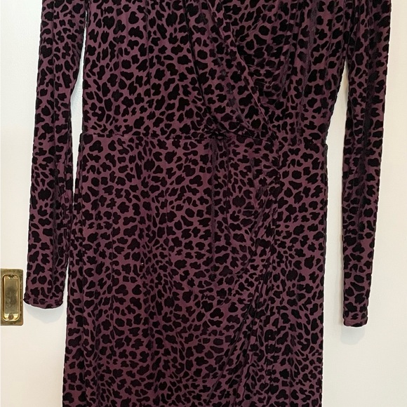 TALBOTS Patterned Wrap Dress - Picture 7 of 11